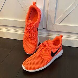 Nike Roshe One BR Men’s Hot Lava / Black-White Sneakers